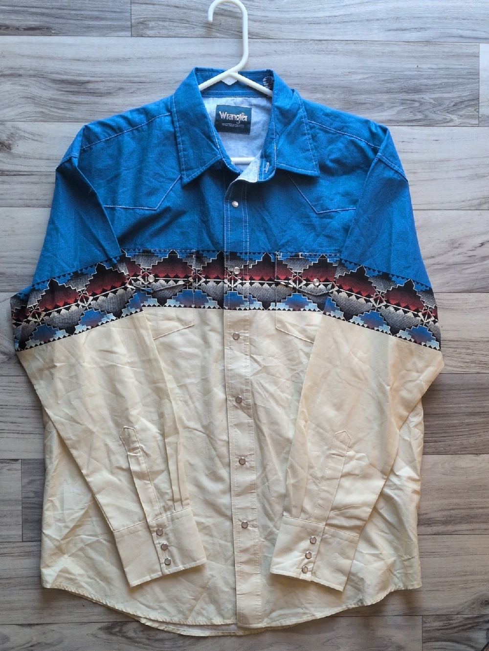 Wrangler Checotah Shirt L Blue Tan Aztec Stripe Pearl Snap Cowboy Rodeo
